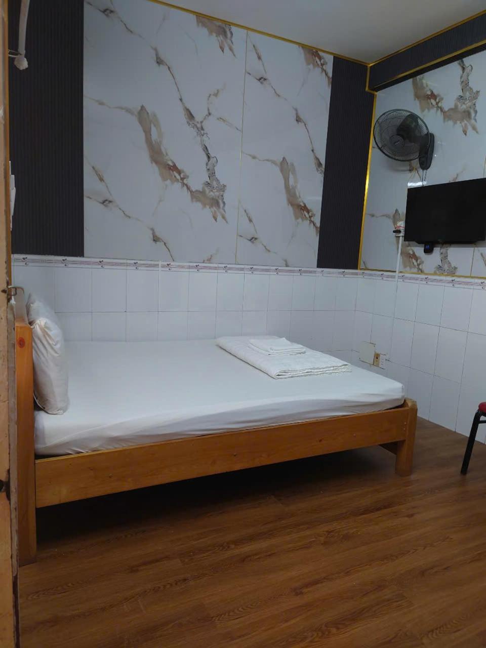 Khach San Hoa Anh Anh Hotel Ho Chi Minh City Exterior photo