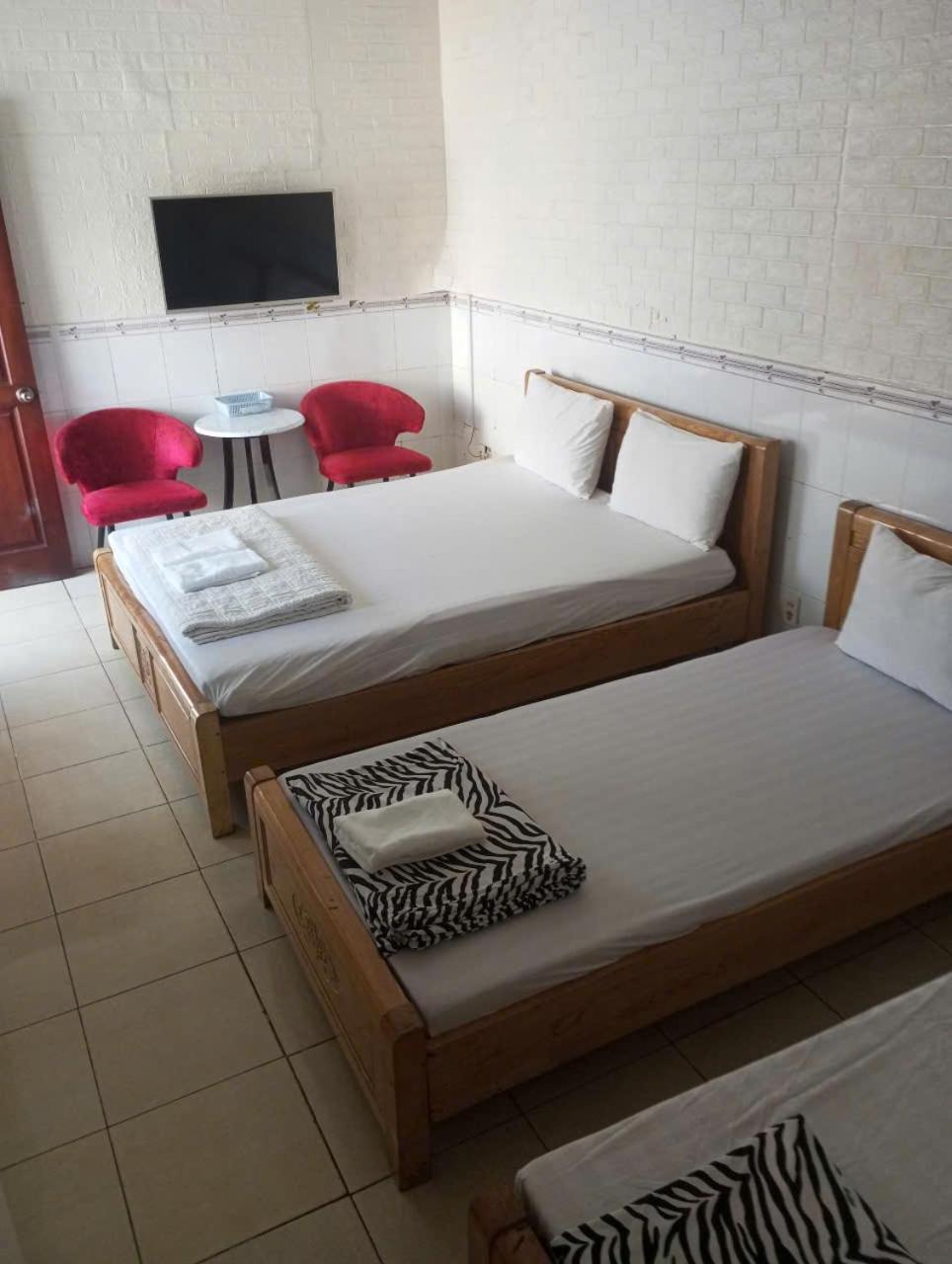 Khach San Hoa Anh Anh Hotel Ho Chi Minh City Exterior photo